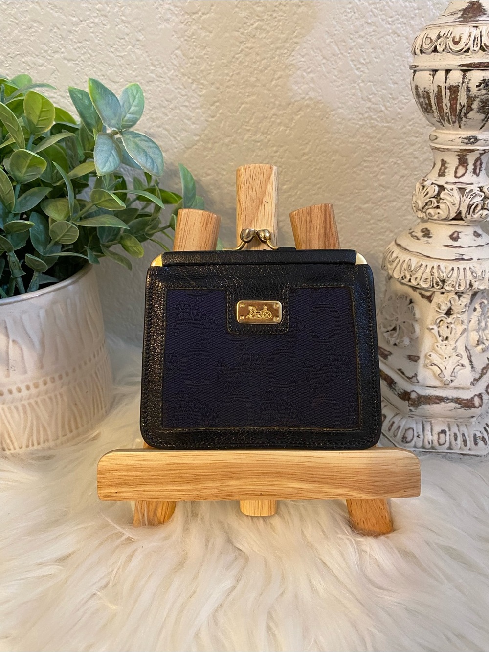 Celine Navy and Black Vintage Kiss-Lock Coin pouch or wallet